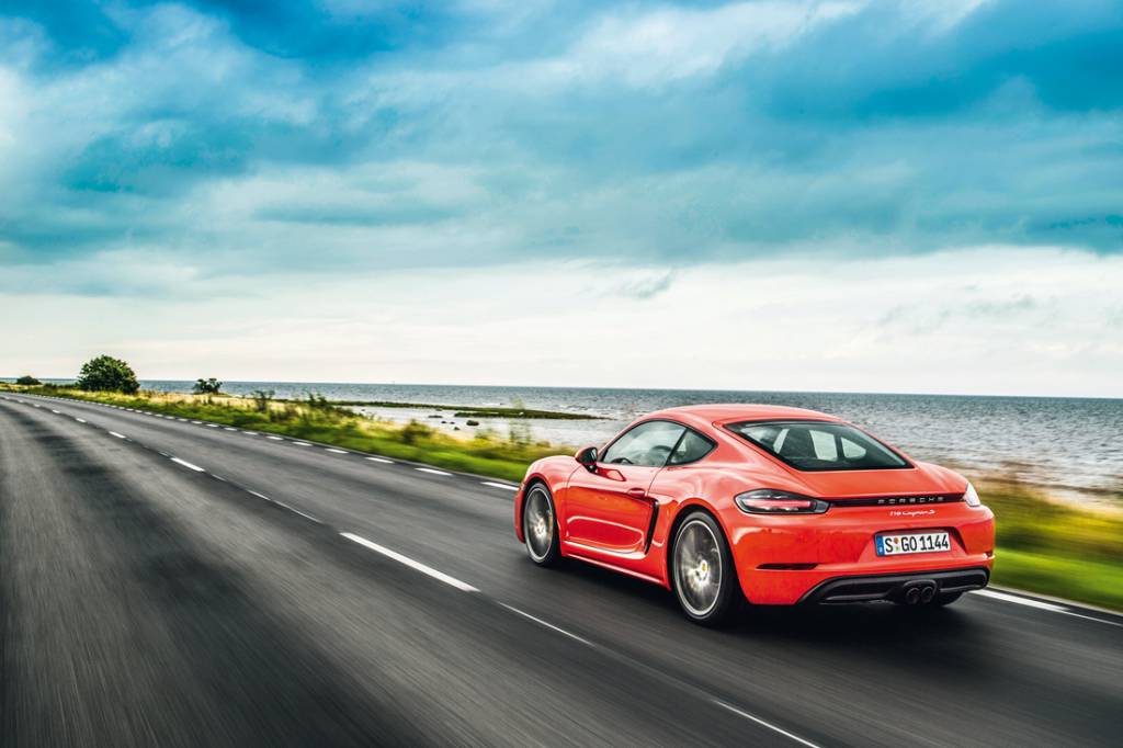 Porsche 718 Cayman S 2 Porsche 718 Cayman S 2