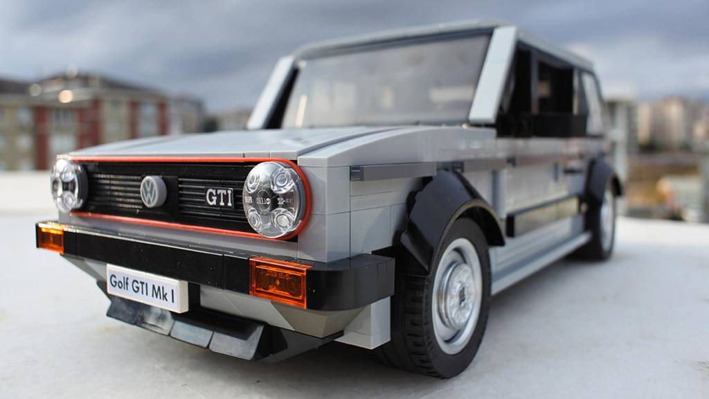 Este Golf GTI feito de Lego precisa de sua ajuda para ser produzido