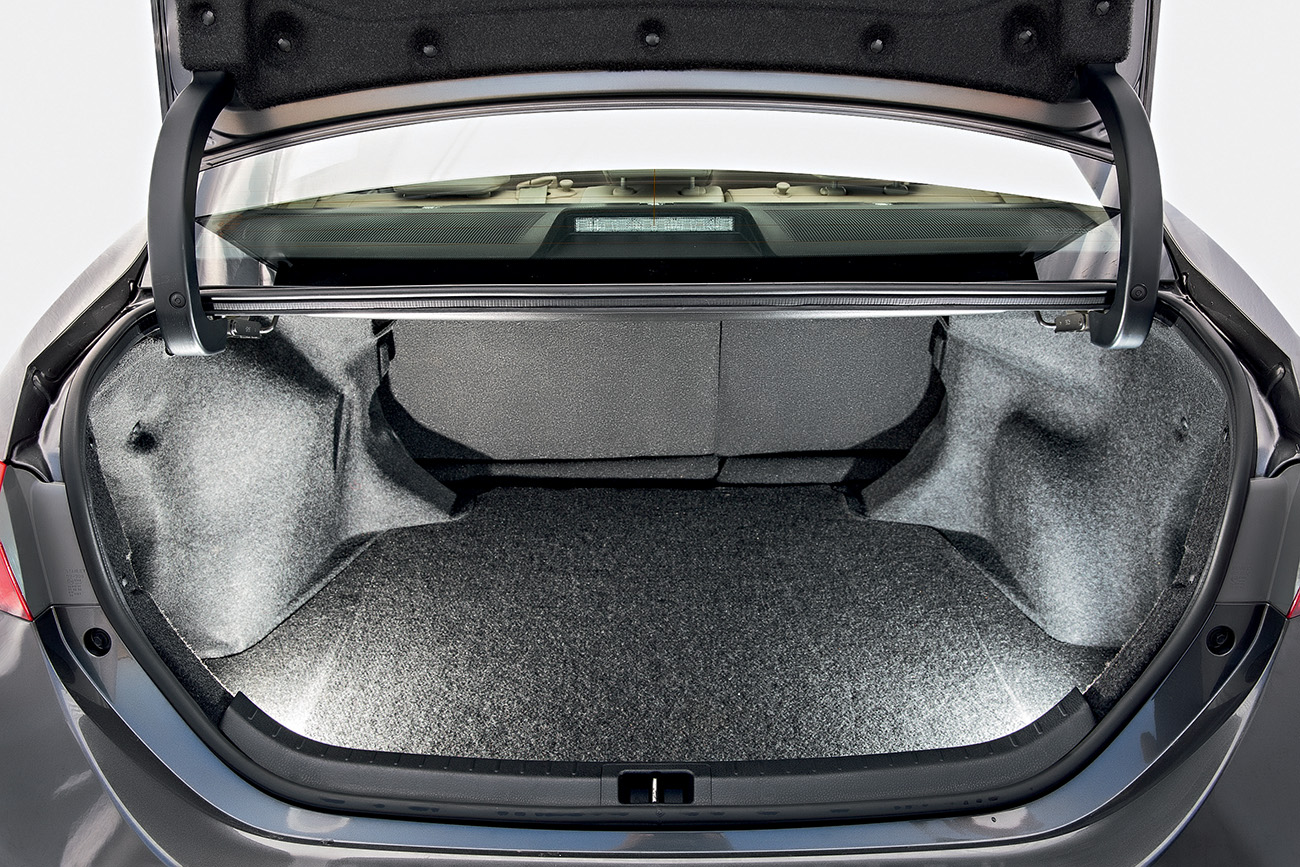 Toyota Corolla Altis 2.0