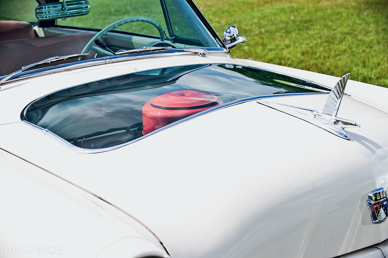 Ford Crestline Skyliner