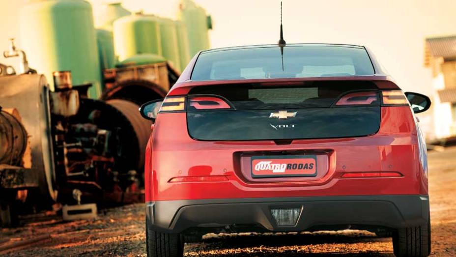 Área envidraçada se estende até a traseira | <a href="https://beta-develop.quatrorodas.abril.com.br/carros/chevrolet-volt-637764.shtml" rel="migration">Leia mais</a> Área envidraçada se estende até a traseira | <a href="https://beta-develop.quatrorodas.abril.com.br/carros/chevrolet-volt-637764.shtml" rel="migration">Leia mais</a>