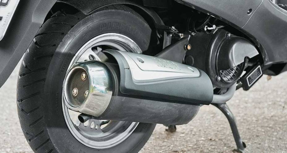 Rodas de aro 10 são críticas na buraqueira Rodas de aro 10 são críticas na buraqueira