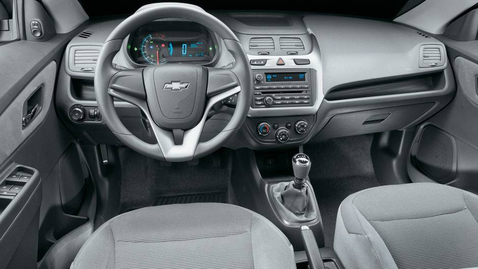 Volante de Cruze, mas sem as teclas de ajuste do som Volante de Cruze, mas sem as teclas de ajuste do som