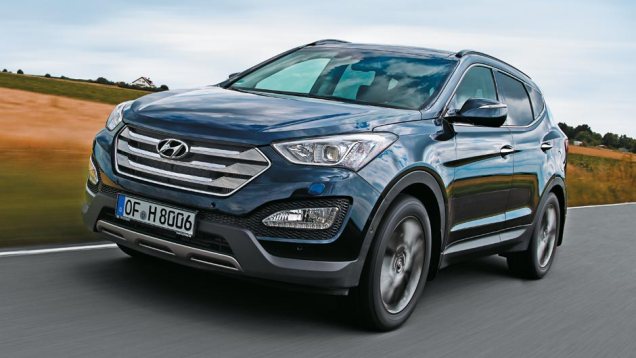 Mudança radical no design: grade cromada e faróis trapezoidais | <a href="https://beta-develop.quatrorodas.abril.com.br/salao-do-automovel/2012/carros/hyundai-santa-fe-703900.shtml" rel="migration">Leia mais</a> Mudança radical no design: grade cromada e faróis trapezoidais | <a href="https://beta-develop.quatrorodas.abril.com.br/salao-do-automovel/2012/carros/hyundai-santa-fe-703900.shtml" rel="migration">Leia mais</a>