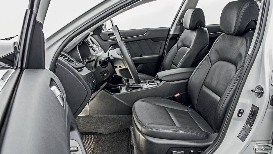 Ao compartilhar a base do Azera,... | <a href="https://beta-develop.quatrorodas.abril.com.br/carros/comparativos/sedas-executivos-725990.shtml" rel="migration">Leia mais</a> Ao compartilhar a base do Azera,... | <a href="https://beta-develop.quatrorodas.abril.com.br/carros/comparativos/sedas-executivos-725990.shtml" rel="migration">Leia mais</a>