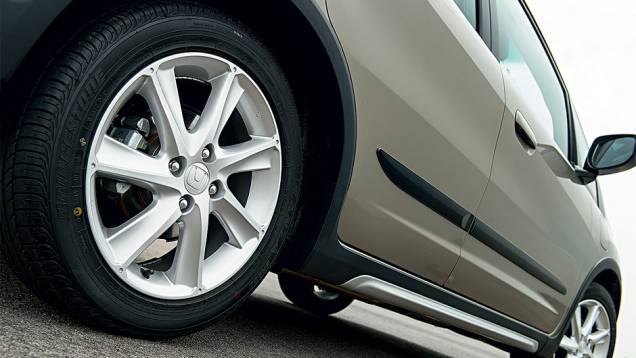 ...assim como as rodas de liga | <a href="https://beta-develop.quatrorodas.abril.com.br/carros/lancamentos/honda-fit-twist-725226.shtml" rel="migration">Leia mais</a> ...assim como as rodas de liga | <a href="https://beta-develop.quatrorodas.abril.com.br/carros/lancamentos/honda-fit-twist-725226.shtml" rel="migration">Leia mais</a>
