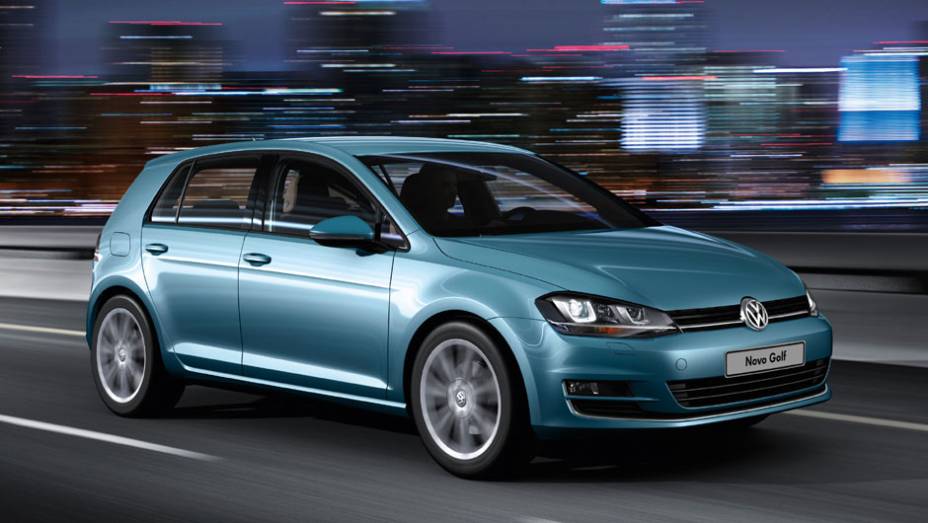 Depois de muitos anos, a Volkswagen finalmente resolveu trazer o novo Golf para cá | <a href="https://beta-develop.quatrorodas.abril.com.br/carros/lancamentos/volkswagen-golf-vii-749855.shtml" rel="migration">Saiba mais sobre o novo Golf no Brasil</a> | <a href="https://quatrorodas.abril" rel="migration"></a>