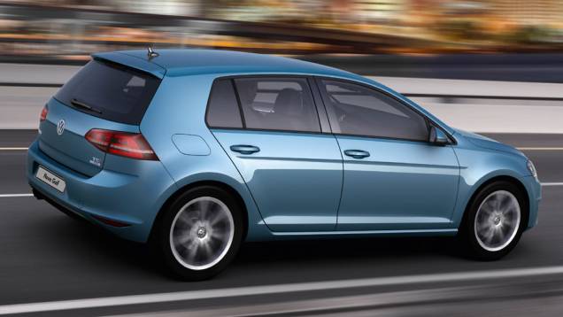 Esta é a sétima geração do modelo; o nosso Golf é uma atualização da quarta | <a href="https://beta-develop.quatrorodas.abril.com.br/carros/lancamentos/volkswagen-golf-vii-749855.shtml" rel="migration">Saiba mais sobre o novo Golf no Brasil</a> | <a href="https://quatrorodas.abril.com" rel="migration"></a> Esta é a sétima geração do modelo; o nosso Golf é uma atualização da quarta | <a href="https://beta-develop.quatrorodas.abril.com.br/carros/lancamentos/volkswagen-golf-vii-749855.shtml" rel="migration">Saiba mais sobre o novo Golf no Brasil</a> | <a href="https://quatrorodas.abril.com" rel="migration"></a>