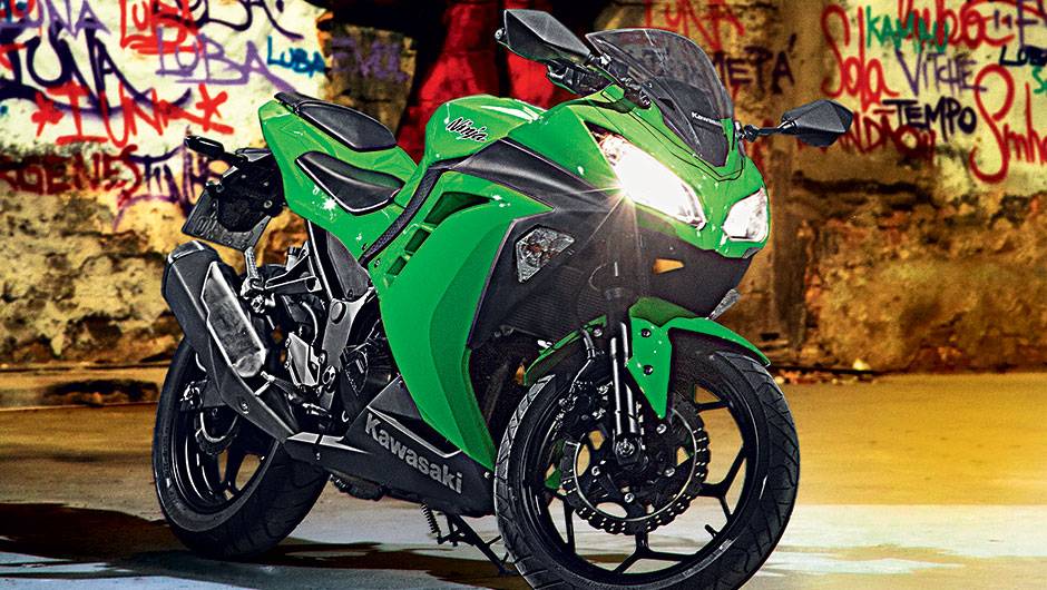 Novo visual ficou mais agressivo e encorpou a moto | <a href="https://beta-develop.quatrorodas.abril.com.br/moto/testes/kawasaki-ninja-300-x-honda-cbr-250r-741248.shtml" rel="migration">Leia mais</a> Novo visual ficou mais agressivo e encorpou a moto | <a href="https://beta-develop.quatrorodas.abril.com.br/moto/testes/kawasaki-ninja-300-x-honda-cbr-250r-741248.shtml" rel="migration">Leia mais</a>