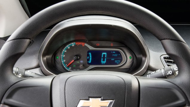 Quadro de instrumentos digital tem desenho exclusivo, mas eletrônica compartilhada | <a href="https://beta-develop.quatrorodas.abril.com.br/carros/testes/chevrolet-onix-725300.shtml" rel="migration">Leia mais</a> Quadro de instrumentos digital tem desenho exclusivo, mas eletrônica compartilhada | <a href="https://beta-develop.quatrorodas.abril.com.br/carros/testes/chevrolet-onix-725300.shtml" rel="migration">Leia mais</a>