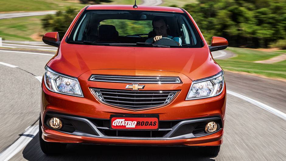 ... e coluna de direção ajustável em altura. O sistema multimídia é opcional | <a href="https://beta-develop.quatrorodas.abril.com.br/carros/testes/chevrolet-onix-725300.shtml" rel="migration">Leia mais</a> ... e coluna de direção ajustável em altura. O sistema multimídia é opcional | <a href="https://beta-develop.quatrorodas.abril.com.br/carros/testes/chevrolet-onix-725300.shtml" rel="migration">Leia mais</a>