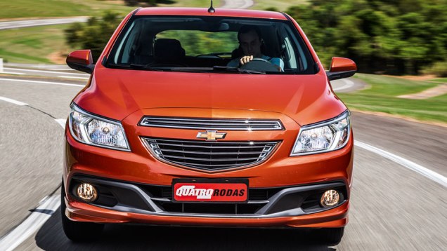 ... e coluna de direção ajustável em altura. O sistema multimídia é opcional | <a href="https://beta-develop.quatrorodas.abril.com.br/carros/testes/chevrolet-onix-725300.shtml" rel="migration">Leia mais</a> ... e coluna de direção ajustável em altura. O sistema multimídia é opcional | <a href="https://beta-develop.quatrorodas.abril.com.br/carros/testes/chevrolet-onix-725300.shtml" rel="migration">Leia mais</a>