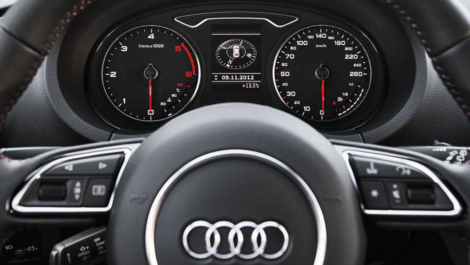 Instrumentos têm design tradicional, mas excelente leitura | <a href="https://beta-develop.quatrorodas.abril.com.br/carros/impressoes/audi-a3-sportback-729774.shtml" rel="migration">Leia mais</a> Instrumentos têm design tradicional, mas excelente leitura | <a href="https://beta-develop.quatrorodas.abril.com.br/carros/impressoes/audi-a3-sportback-729774.shtml" rel="migration">Leia mais</a>