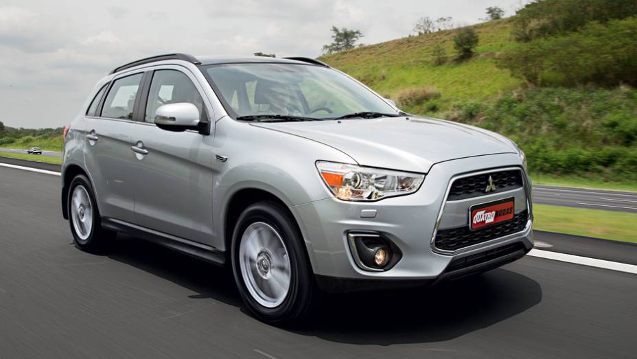 Retoques em grade e para-choque | <a href="https://beta-develop.quatrorodas.abril.com.br/carros/lancamentos/mitsubishi-asx-awd-732859.shtml" rel="migration">Leia mais</a> Retoques em grade e para-choque | <a href="https://beta-develop.quatrorodas.abril.com.br/carros/lancamentos/mitsubishi-asx-awd-732859.shtml" rel="migration">Leia mais</a>
