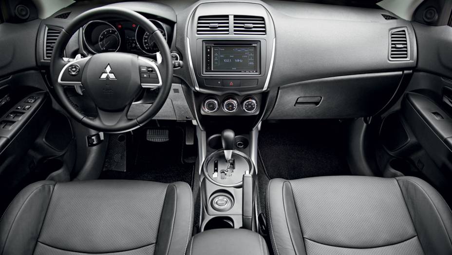 Volante, som e padrões do tecido são as novidades | <a href="https://beta-develop.quatrorodas.abril.com.br/carros/lancamentos/mitsubishi-asx-awd-732859.shtml" rel="migration">Leia mais</a> Volante, som e padrões do tecido são as novidades | <a href="https://beta-develop.quatrorodas.abril.com.br/carros/lancamentos/mitsubishi-asx-awd-732859.shtml" rel="migration">Leia mais</a>