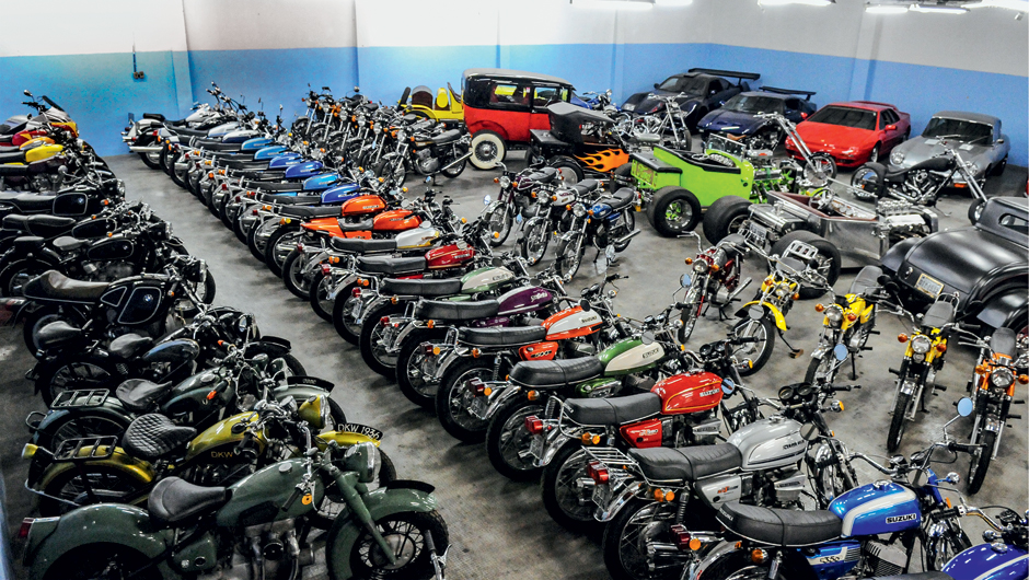 Conjunto de 270 motos: futuro museu em São Roque (SP) | <a href="https://beta-develop.quatrorodas.abril.com.br/reportagens/geral/arca-tesouros-733321.shtml" rel="migration">Leia mais</a>