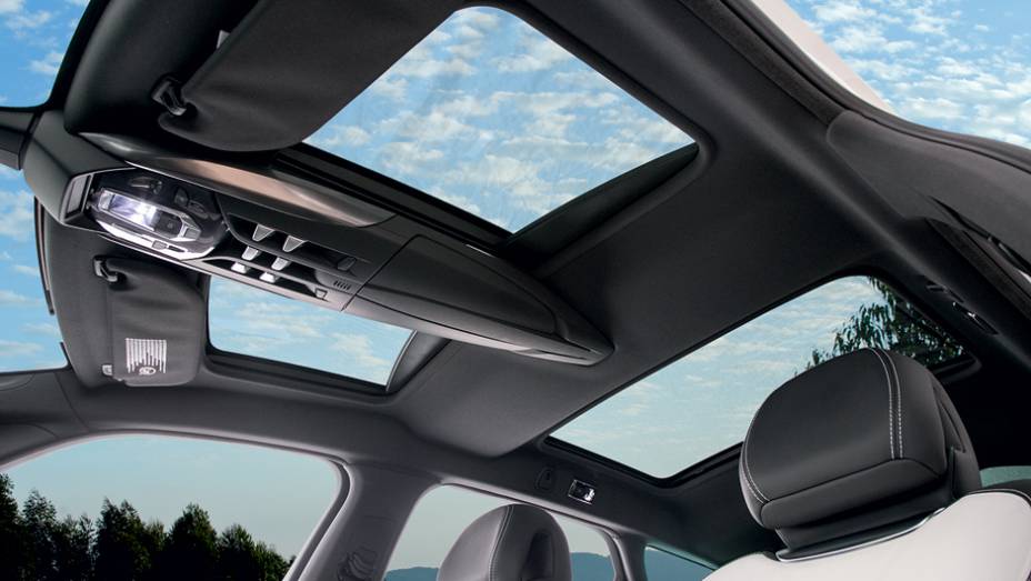 Console aéreo e teto triplo: inspiração no C-Sportlounge | <a href="https://beta-develop.quatrorodas.abril.com.br/carros/testes/citroen-ds5-733608.shtml" rel="migration">Leia mais</a> Console aéreo e teto triplo: inspiração no C-Sportlounge | <a href="https://beta-develop.quatrorodas.abril.com.br/carros/testes/citroen-ds5-733608.shtml" rel="migration">Leia mais</a>