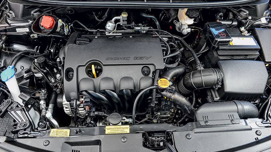 O 1.6 flex e o c&acirc;mbio de seis marchas conferem boa rela&ccedil;&atilde;o entre desempenho e consumo, mas quem dirigiu o antigo i30 sentir&aacute; falta da for&ccedil;a do motor 2.0 | <a href="https://beta-develop.quatrorodas.abril.com.br/carros/comparativos/peugeot-308-x-hyundai-i30-x-chevrolet-c" rel="migration"></a>