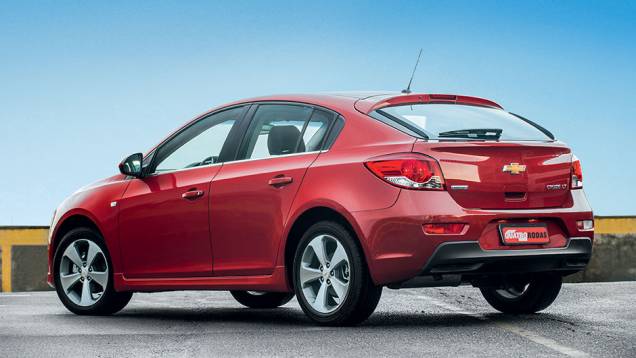 Cruze: 1.8 de 144/140 cv atua com um câmbio de seis marchas | <a href="https://beta-develop.quatrorodas.abril.com.br/carros/comparativos/peugeot-308-x-hyundai-i30-x-chevrolet-cruze-740626.shtml" rel="migration">Leia mais</a> Cruze: 1.8 de 144/140 cv atua com um câmbio de seis marchas | <a href="https://beta-develop.quatrorodas.abril.com.br/carros/comparativos/peugeot-308-x-hyundai-i30-x-chevrolet-cruze-740626.shtml" rel="migration">Leia mais</a>