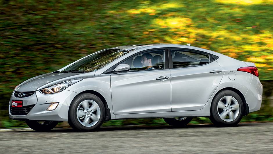 Hyundai Elantra 2.0 flex