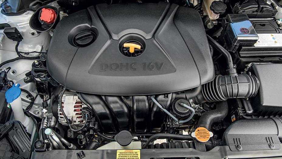 Motor 2.0 fez do Elantra o mais r&aacute;pido do segmento | <a href="https://beta-develop.quatrorodas.abril.com.br/carros/lancamentos/hyundai-elantra-2-0-flex-742637.shtml" rel="migration">Leia mais</a>