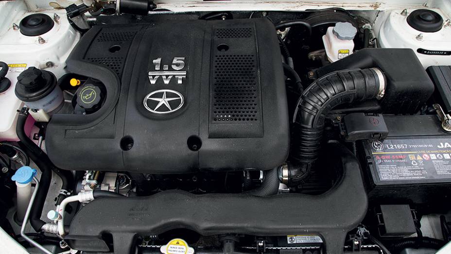 | <a href="https://beta-develop.quatrorodas.abril.com.br/carros/comparativos/jac-j3-1-5-s-x-chery-celer-1-5-744920.shtml" rel="migration">Leia mais</a> | <a href="https://beta-develop.quatrorodas.abril.com.br/carros/comparativos/jac-j3-1-5-s-x-chery-celer-1-5-744920.shtml" rel="migration">Leia mais</a>