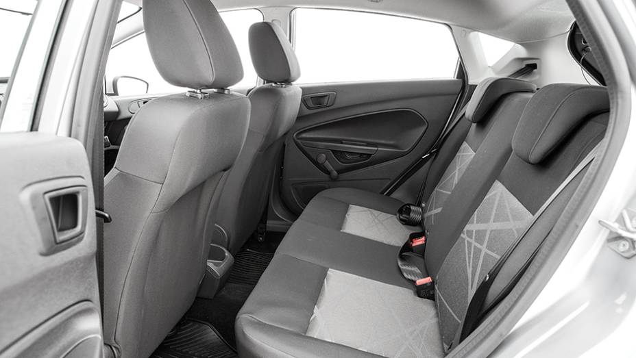 Isofix é um bônus, mas cadê o cinto de três pontos atrás? | <a href="https://beta-develop.quatrorodas.abril.com.br/carros/comparativos/fiesta-x-208-x-c3-749647.shtml" rel="migration">Leia mais</a> Isofix é um bônus, mas cadê o cinto de três pontos atrás? | <a href="https://beta-develop.quatrorodas.abril.com.br/carros/comparativos/fiesta-x-208-x-c3-749647.shtml" rel="migration">Leia mais</a>