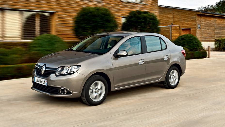 Grade com logo Renault é mais refinada que a da marca Dacia | <a href="https://beta-develop.quatrorodas.abril.com.br/carros/impressoes/dacia-logan-749339.shtml" rel="migration">Leia mais</a> Grade com logo Renault é mais refinada que a da marca Dacia | <a href="https://beta-develop.quatrorodas.abril.com.br/carros/impressoes/dacia-logan-749339.shtml" rel="migration">Leia mais</a>