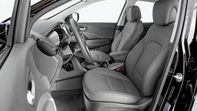 Assim como na dianteira,... | <a href="https://beta-develop.quatrorodas.abril.com.br/carros/testes/hyundai-santa-fe-3-3-749761.shtml" rel="migration">Leia mais</a> Assim como na dianteira,... | <a href="https://beta-develop.quatrorodas.abril.com.br/carros/testes/hyundai-santa-fe-3-3-749761.shtml" rel="migration">Leia mais</a>
