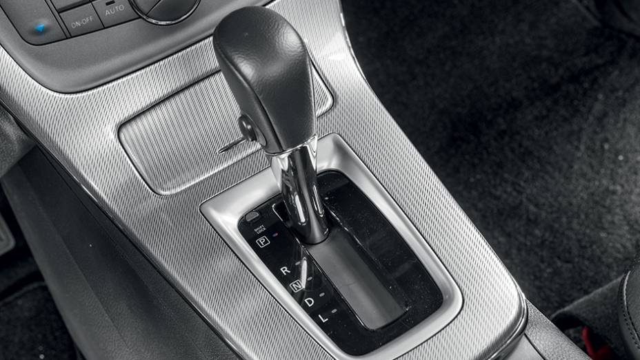 C&acirc;mbio CVT tem bloqueio de marcha | <a href="https://beta-develop.quatrorodas.abril.com.br/carros/testes/nissan-sentra-762995.shtml" rel="migration">Leia mais</a>