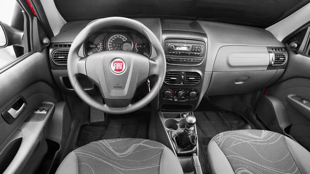 Quadro mescla instrumentos analógicos e digitais | <a href="https://beta-develop.quatrorodas.abril.com.br/carros/impressoes/fiat-strada-working-1-4-764158.shtml" rel="migration">Leia mais</a> Quadro mescla instrumentos analógicos e digitais | <a href="https://beta-develop.quatrorodas.abril.com.br/carros/impressoes/fiat-strada-working-1-4-764158.shtml" rel="migration">Leia mais</a>