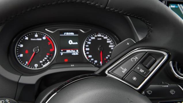Conta-giros tem posição destacada | <a href="https://beta-develop.quatrorodas.abril.com.br/carros/testes/audi-a3-sedan-771657.shtml" rel="migration">Leia mais</a> Conta-giros tem posição destacada | <a href="https://beta-develop.quatrorodas.abril.com.br/carros/testes/audi-a3-sedan-771657.shtml" rel="migration">Leia mais</a>