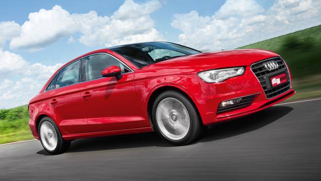 Sedã tem capô de alumínio para reduzir o peso | <a href="https://beta-develop.quatrorodas.abril.com.br/carros/testes/audi-a3-sedan-771657.shtml" rel="migration">Leia mais</a> Sedã tem capô de alumínio para reduzir o peso | <a href="https://beta-develop.quatrorodas.abril.com.br/carros/testes/audi-a3-sedan-771657.shtml" rel="migration">Leia mais</a>