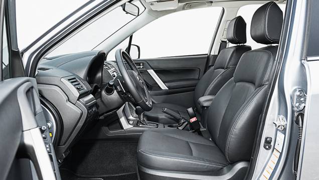 Bancos de couro com regulagem elétrica de série: fácil achar a posição de dirigir | <a href="https://beta-develop.quatrorodas.abril.com.br/carros/testes/subaru-forester-2-0-xt-turbo-772015.shtml" rel="migration">Leia mais</a> Bancos de couro com regulagem elétrica de série: fácil achar a posição de dirigir | <a href="https://beta-develop.quatrorodas.abril.com.br/carros/testes/subaru-forester-2-0-xt-turbo-772015.shtml" rel="migration">Leia mais</a>