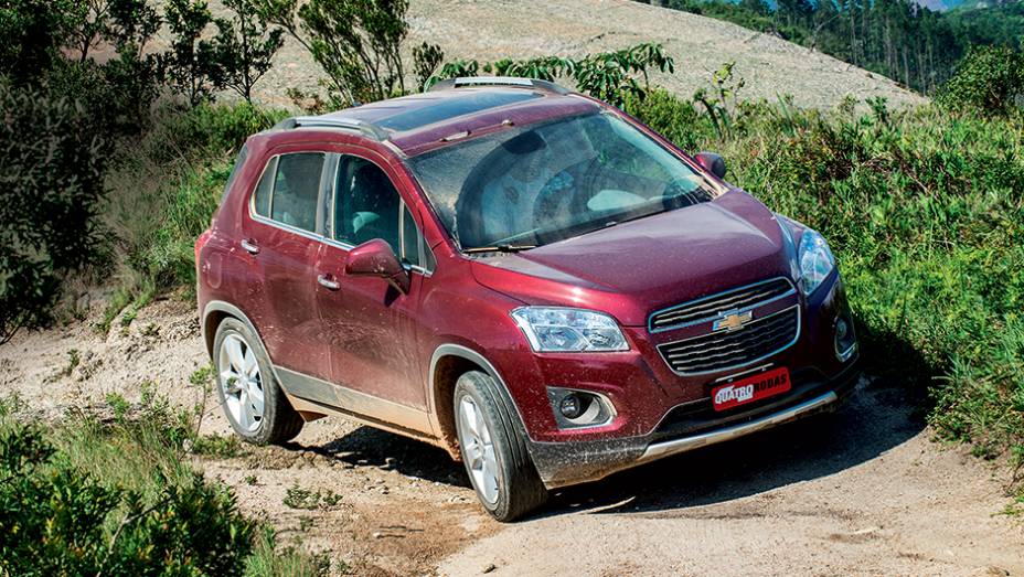 O acabamento esmerado do GM chamou aten&ccedil;&atilde;o no percurso | <a href="https://beta-develop.quatrorodas.abril.com.br/carros/testes/aventureiros-urbanos-777231.shtml" rel="migration">Leia mais</a>