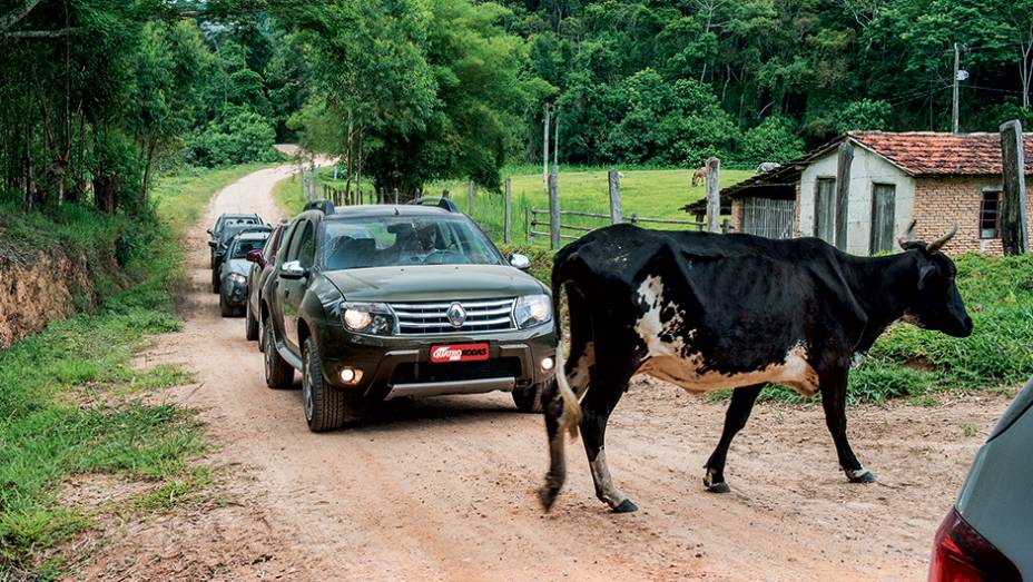  ou a ve&iacute;culos pesados nas estreitas trilhas | <a href="https://beta-develop.quatrorodas.abril.com.br/carros/testes/aventureiros-urbanos-777231.shtml" rel="migration">Leia mais</a>