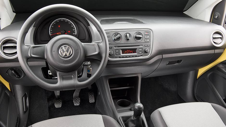 TAKE UP!: Mostrador tem velocímetro, mas não tem conta-giros | <a href="https://beta-develop.quatrorodas.abril.com.br/carros/testes/volkswagen-up-773936.shtml" rel="migration">Leia mais</a> TAKE UP!: Mostrador tem velocímetro, mas não tem conta-giros | <a href="https://beta-develop.quatrorodas.abril.com.br/carros/testes/volkswagen-up-773936.shtml" rel="migration">Leia mais</a>