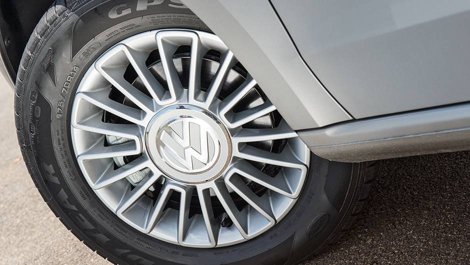 MOVE UP!: Nome da roda aro 14 é Amsterdan | <a href="https://beta-develop.quatrorodas.abril.com.br/carros/testes/volkswagen-up-773936.shtml" rel="migration">Leia mais</a> MOVE UP!: Nome da roda aro 14 é Amsterdan | <a href="https://beta-develop.quatrorodas.abril.com.br/carros/testes/volkswagen-up-773936.shtml" rel="migration">Leia mais</a>