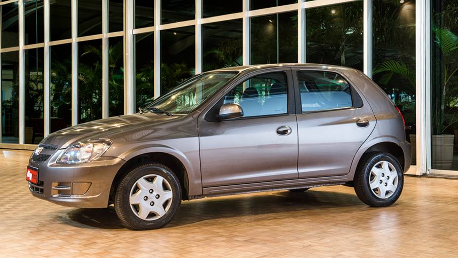 Celta está ultrapassado e será substituído por um novo subcompacto, mas tem boa fama no mercado | <a href="https://beta-develop.quatrorodas.abril.com.br/carros/comparativos/hatches-compactos-entrada-779938.shtml" rel="migration">Leia mais</a> Celta está ultrapassado e será substituído por um novo subcompacto, mas tem boa fama no mercado | <a href="https://beta-develop.quatrorodas.abril.com.br/carros/comparativos/hatches-compactos-entrada-779938.shtml" rel="migration">Leia mais</a>