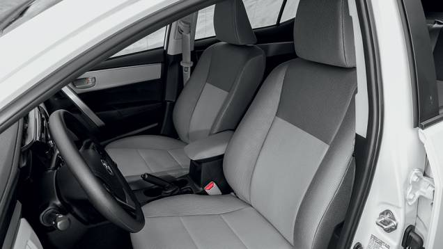 estofamento de tecido são exclusivos da versão de entrada | <a href="https://beta-develop.quatrorodas.abril.com.br/carros/testes/toyota-corolla-gli-1-8-783149.shtml" rel="migration">Leia mais</a>
estofamento de tecido são exclusivos da versão de entrada | <a href="https://beta-develop.quatrorodas.abril.com.br/carros/testes/toyota-corolla-gli-1-8-783149.shtml" rel="migration">Leia mais</a>