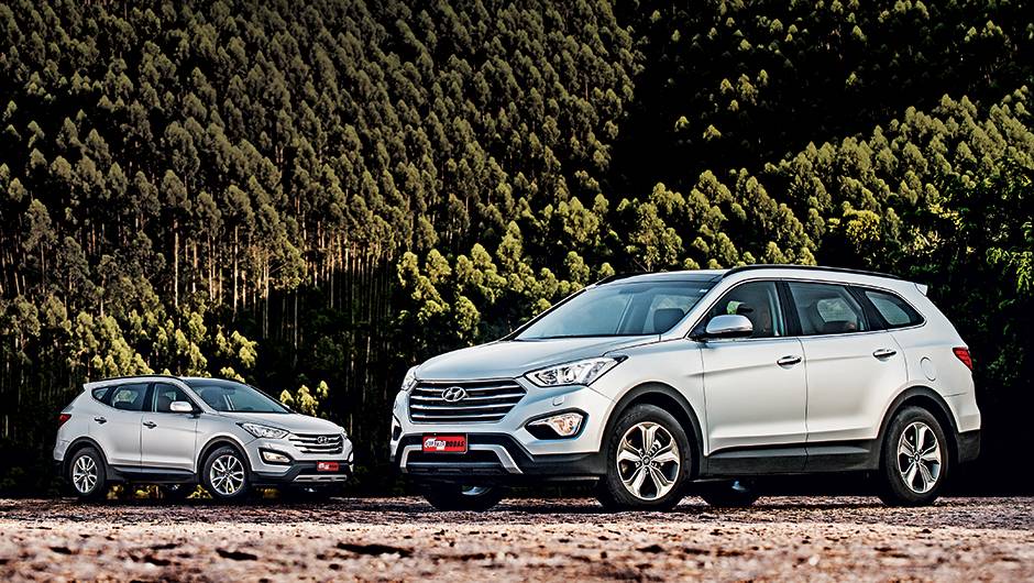 Far&oacute;is de neblina, para-choque e terceira coluna: poucas diferen&ccedil;as | <a href="https://beta-develop.quatrorodas.abril.com.br/carros/testes/hyundai-grand-santa-fe-782547.shtml" rel="migration">Leia mais</a>