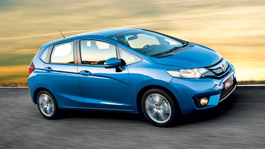 Faróis mais afilados: a nova cara da Honda | <a href="https://beta-develop.quatrorodas.abril.com.br/carros/testes/honda-fit-exl-1-5-786780.shtml" rel="migration">Leia mais</a>