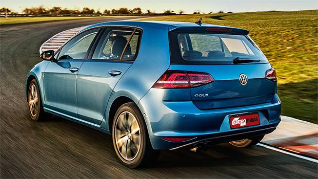 Além do 1.4 TSI, o GTI também será nacionalizado | <a href="https://beta-develop.quatrorodas.abril.com.br/reportagens/geral/vale-esperar-volkswagen-golf-nacional-791969.shtml" rel="migration">Leia mais</a> Além do 1.4 TSI, o GTI também será nacionalizado | <a href="https://beta-develop.quatrorodas.abril.com.br/reportagens/geral/vale-esperar-volkswagen-golf-nacional-791969.shtml" rel="migration">Leia mais</a>