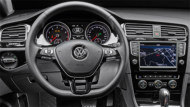 | <a href="https://beta-develop.quatrorodas.abril.com.br/reportagens/geral/vale-esperar-volkswagen-golf-nacional-791969.shtml" rel="migration">Leia mais</a>