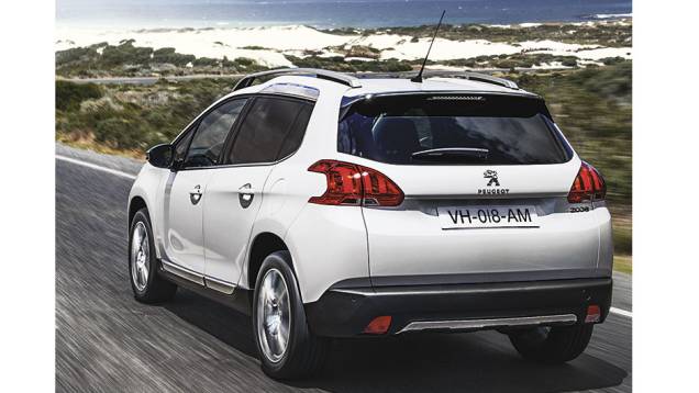 Lanternas, instrumentos em posição elevada e volante pequeno são compartilhados com o 208 | <a href="https://beta-develop.quatrorodas.abril.com.br/reportagens/geral/vale-esperar-peugeot-2008-793301.shtml" rel="migration">Leia mais</a> Lanternas, instrumentos em posição elevada e volante pequeno são compartilhados com o 208 | <a href="https://beta-develop.quatrorodas.abril.com.br/reportagens/geral/vale-esperar-peugeot-2008-793301.shtml" rel="migration">Leia mais</a>