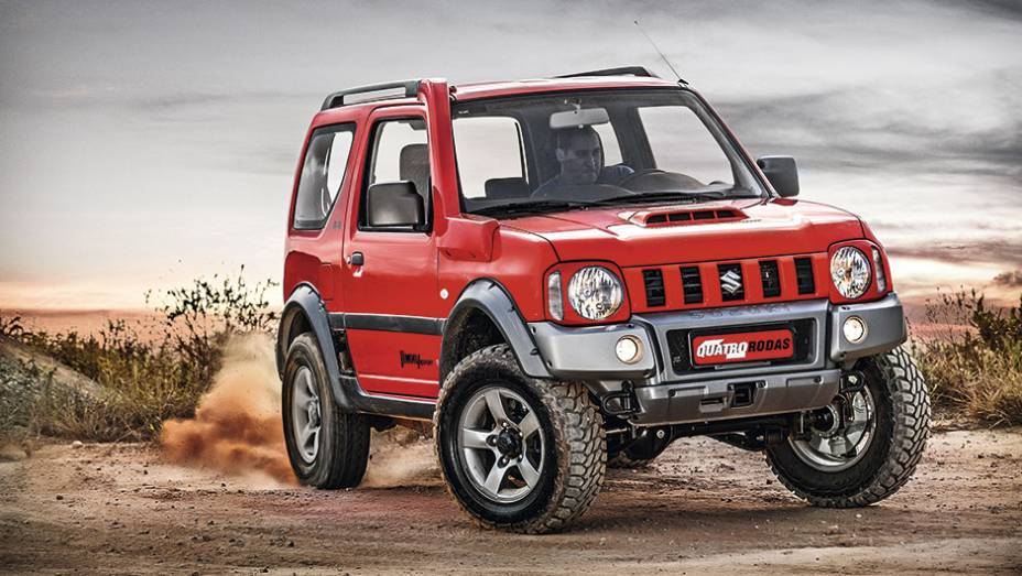 4sport traz novos para-choques e máscaras nos faróis | <a href="https://beta-develop.quatrorodas.abril.com.br/carros/impressoes/suzuki-jimny-4sport-797573.shtml" rel="migration">Leia mais</a>