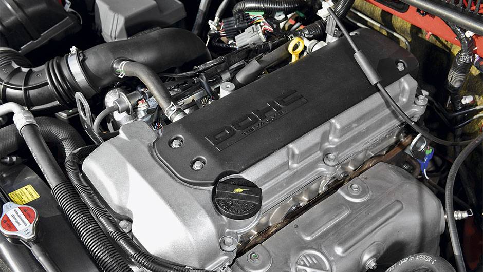 Motor 1.3 de aluminio gera 85 cv | <a href="https://beta-develop.quatrorodas.abril.com.br/carros/impressoes/suzuki-jimny-4sport-797573.shtml" rel="migration">Leia mais</a> Motor 1.3 de aluminio gera 85 cv | <a href="https://beta-develop.quatrorodas.abril.com.br/carros/impressoes/suzuki-jimny-4sport-797573.shtml" rel="migration">Leia mais</a>