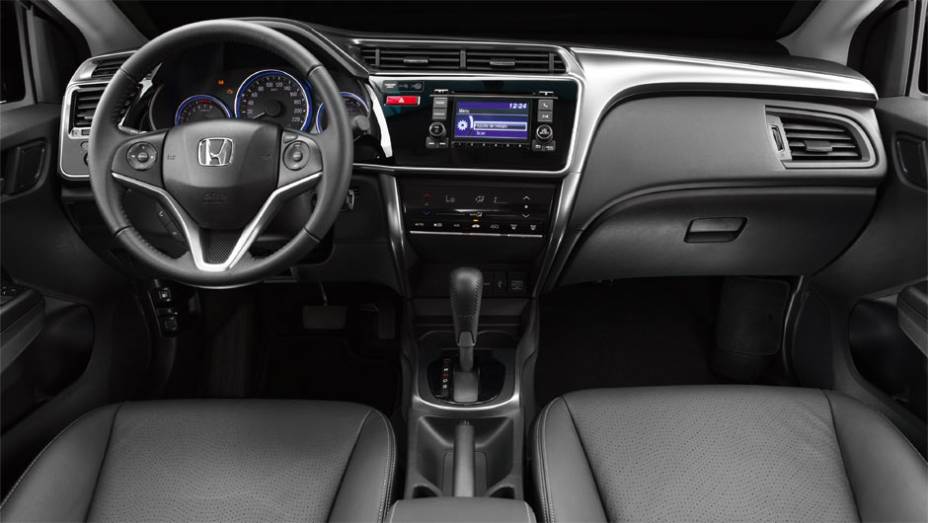 City e Fit dividem plataforma e mecânica, mas não o painel. O sedã oferece mais requinte e novos equipamentos, como o ar digital touch screen | <a href="https://beta-develop.quatrorodas.abril.com.br/carros/testes/honda-city-807297.shtml" target="_blank" rel="migration">Leia mais</a> City e Fit dividem plataforma e mecânica, mas não o painel. O sedã oferece mais requinte e novos equipamentos, como o ar digital touch screen | <a href="https://beta-develop.quatrorodas.abril.com.br/carros/testes/honda-city-807297.shtml" target="_blank" rel="migration">Leia mais</a>