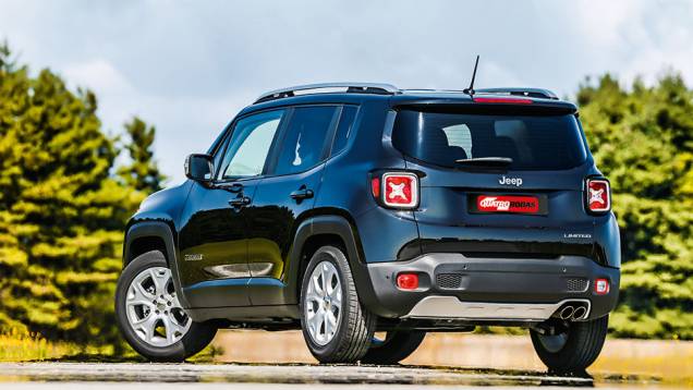 Versão de entrada terá pneu urbano | <a href="https://beta-develop.quatrorodas.abril.com.br/carros/impressoes/jeep-renegade-808905.shtml" target="_blank" rel="migration">Leia mais</a> Versão de entrada terá pneu urbano | <a href="https://beta-develop.quatrorodas.abril.com.br/carros/impressoes/jeep-renegade-808905.shtml" target="_blank" rel="migration">Leia mais</a>