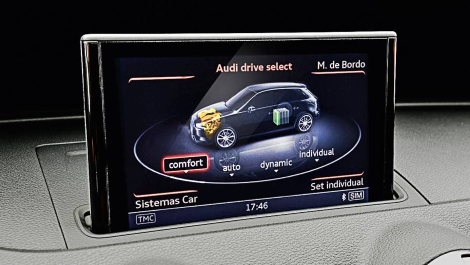 O sistema Drive Select ajusta o comportamento din&acirc;mico | <a href="https://beta-develop.quatrorodas.abril.com.br/carros/testes/audi-a3-sportback-e-tron-827200.shtml" target="_blank" rel="migration">Leia mais</a>